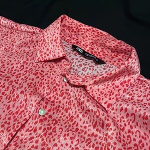 ZARA: ❤️cheetah print in red on pink/women’s M